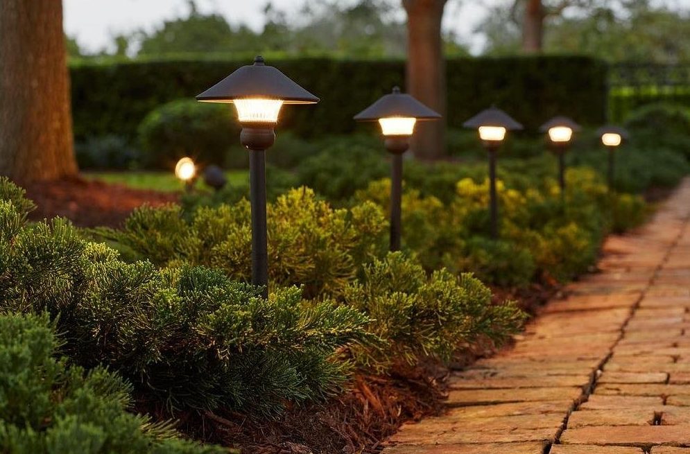 outdoor landscape lighting ideas pictures